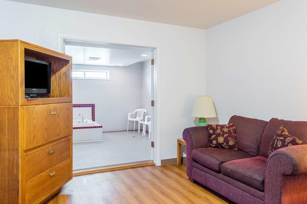 6-madras, Or Hotel